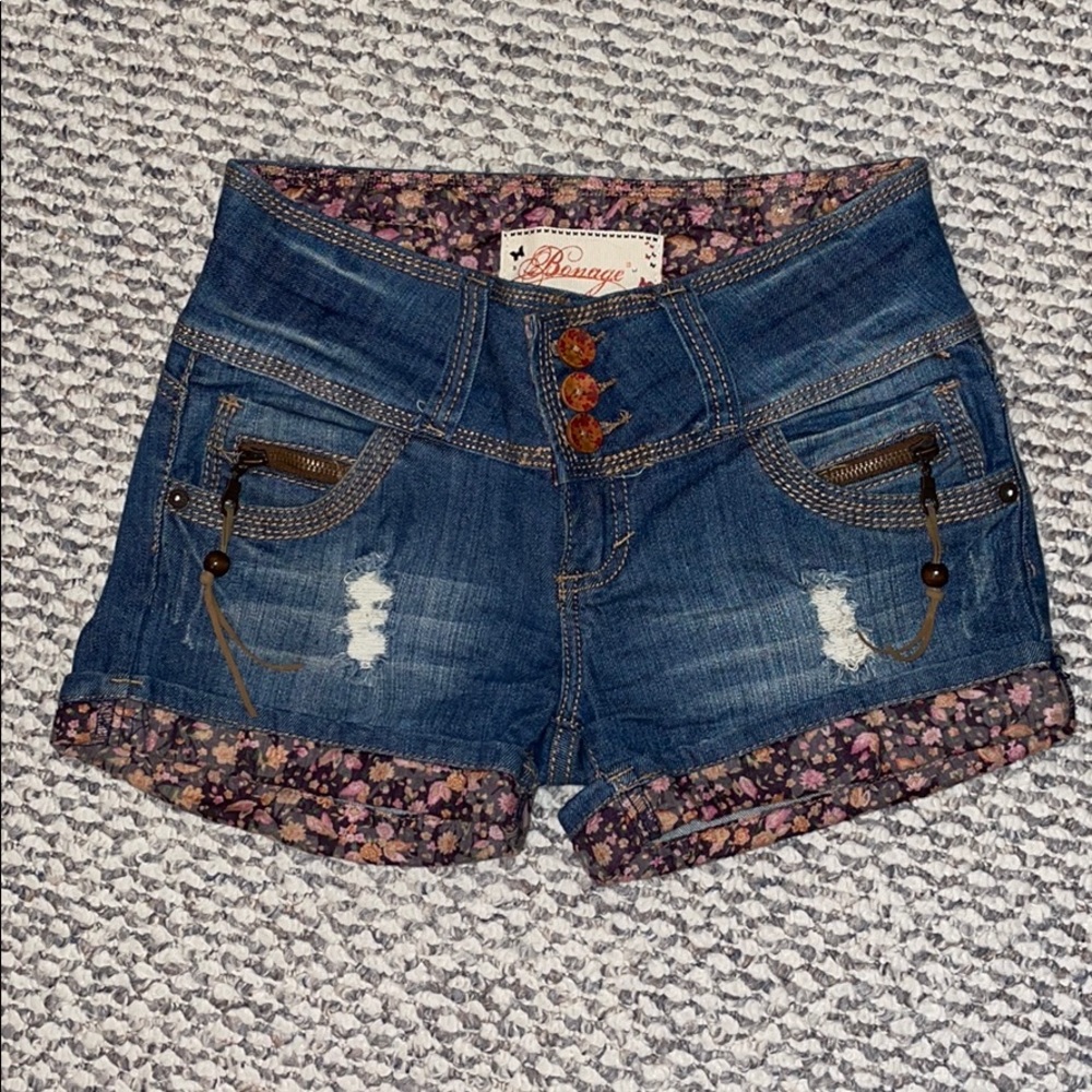 Cute butt shaping shorts